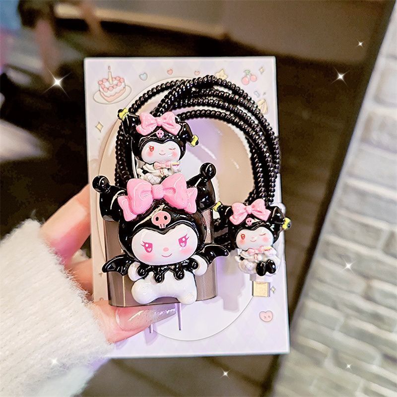 Protector de Cargador Kuromi Black